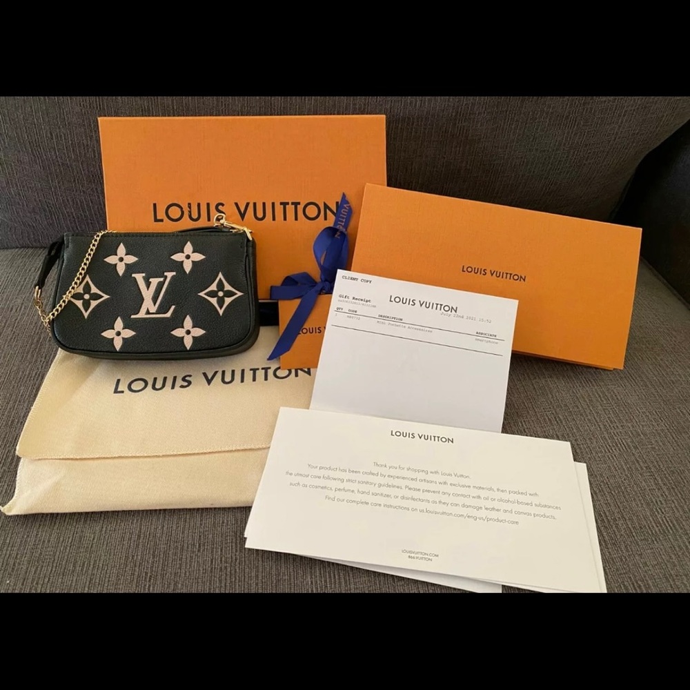 Louis vuitton mini pochette empreinte leather